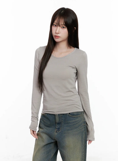 Classic U-Neck Long Sleeve Top CO520