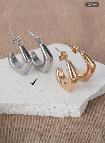 Angled Curved Bold Earrings IL404