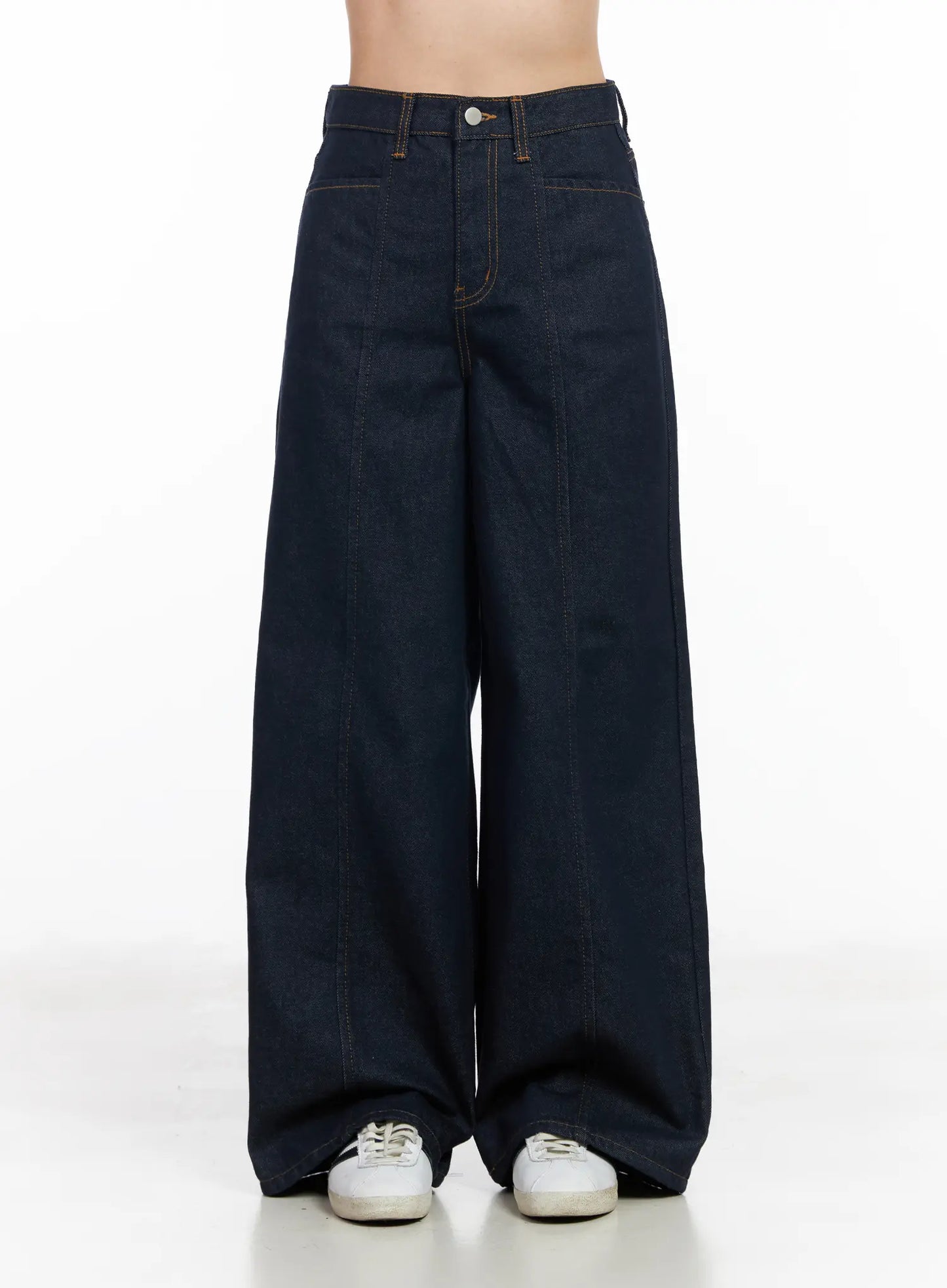 Azaria Wide Leg Jeans CA509