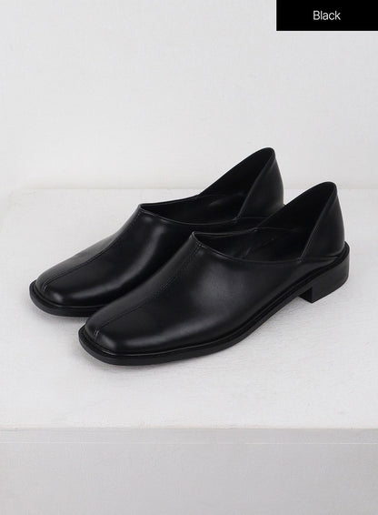 Basic Solid Faux Leather Loafers OJ415