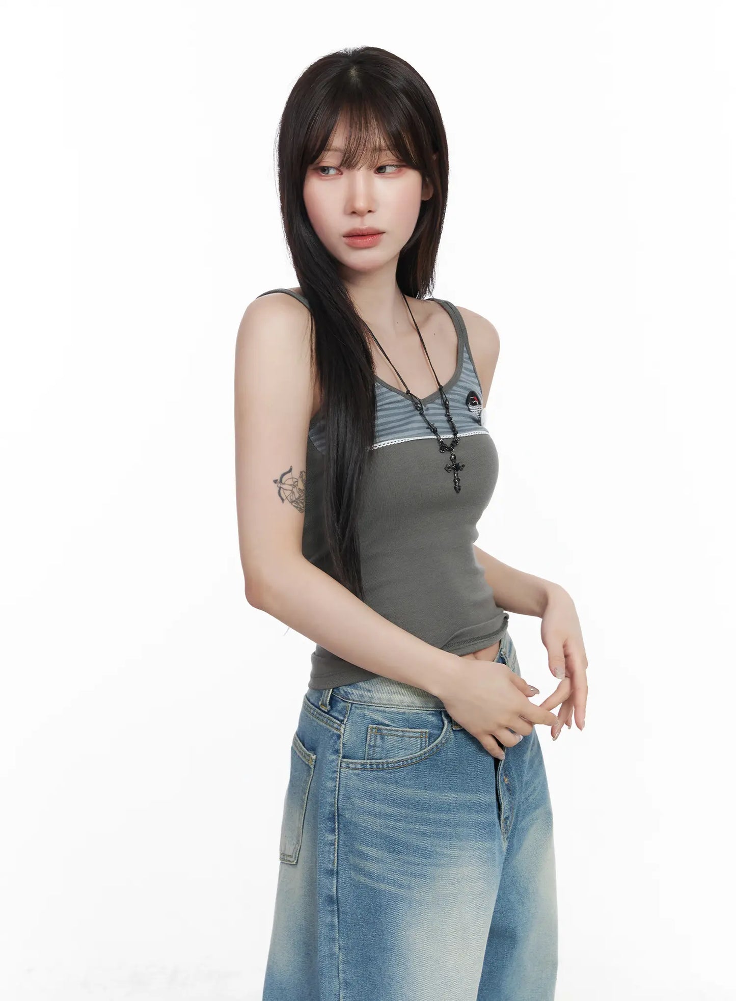 Casual Ribbed Sleeveless Top With Badges CF523