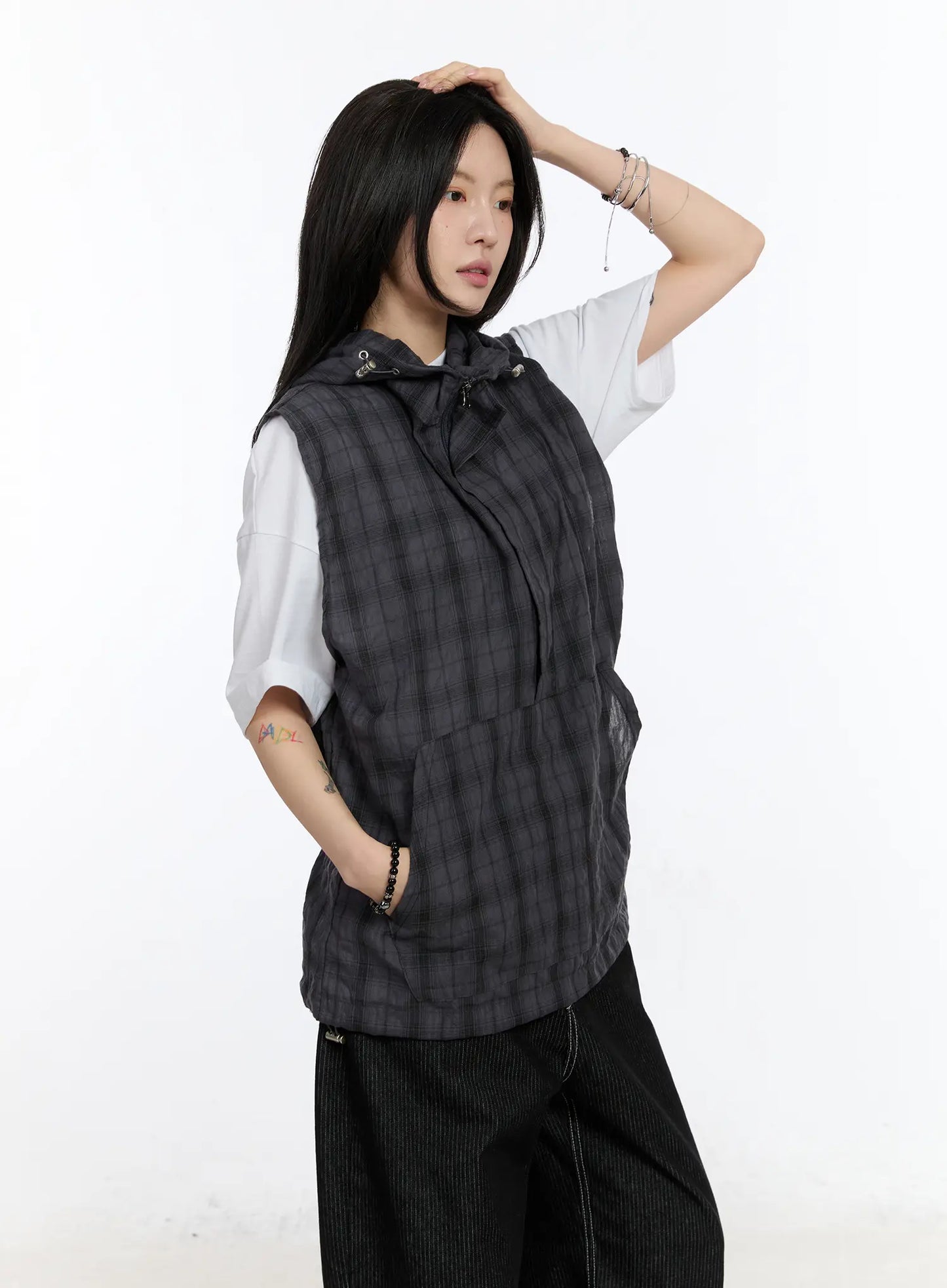 Checkered Hooded Vest CA506