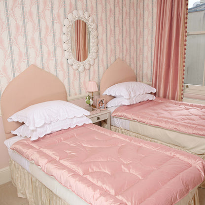Soft Pink Small Scalloped Lacquer Tray