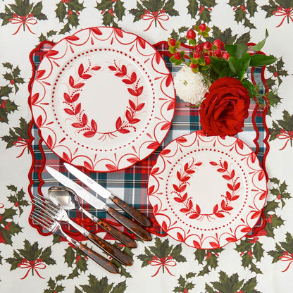 Elizabeth Red Garland Starter Plates (Set of 4)