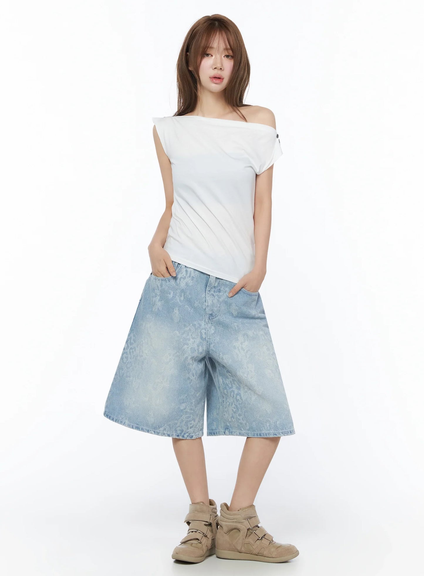 Asymmetric One-Shoulder Top IU525