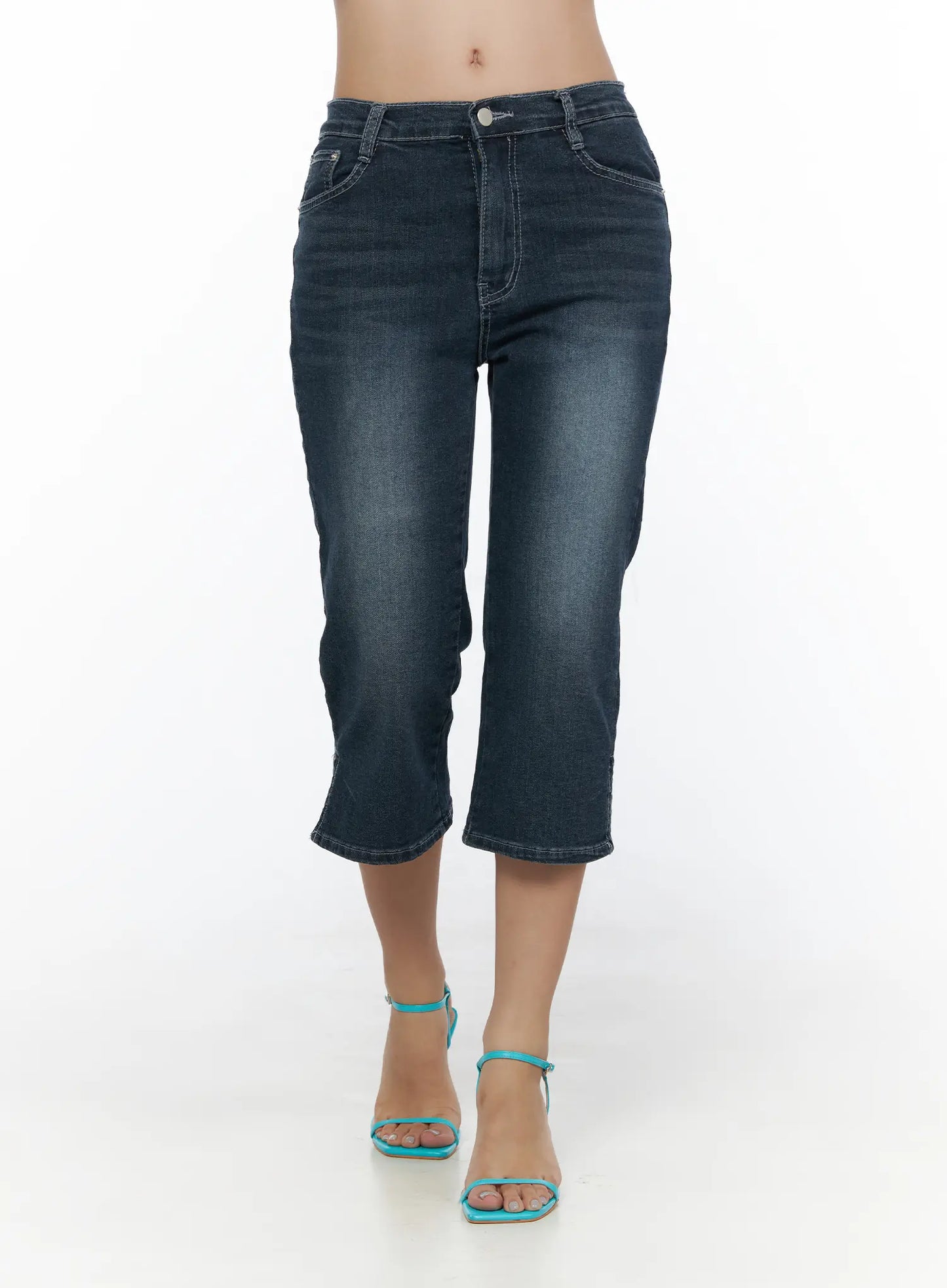 Axel Slit Capri Jeans CL510