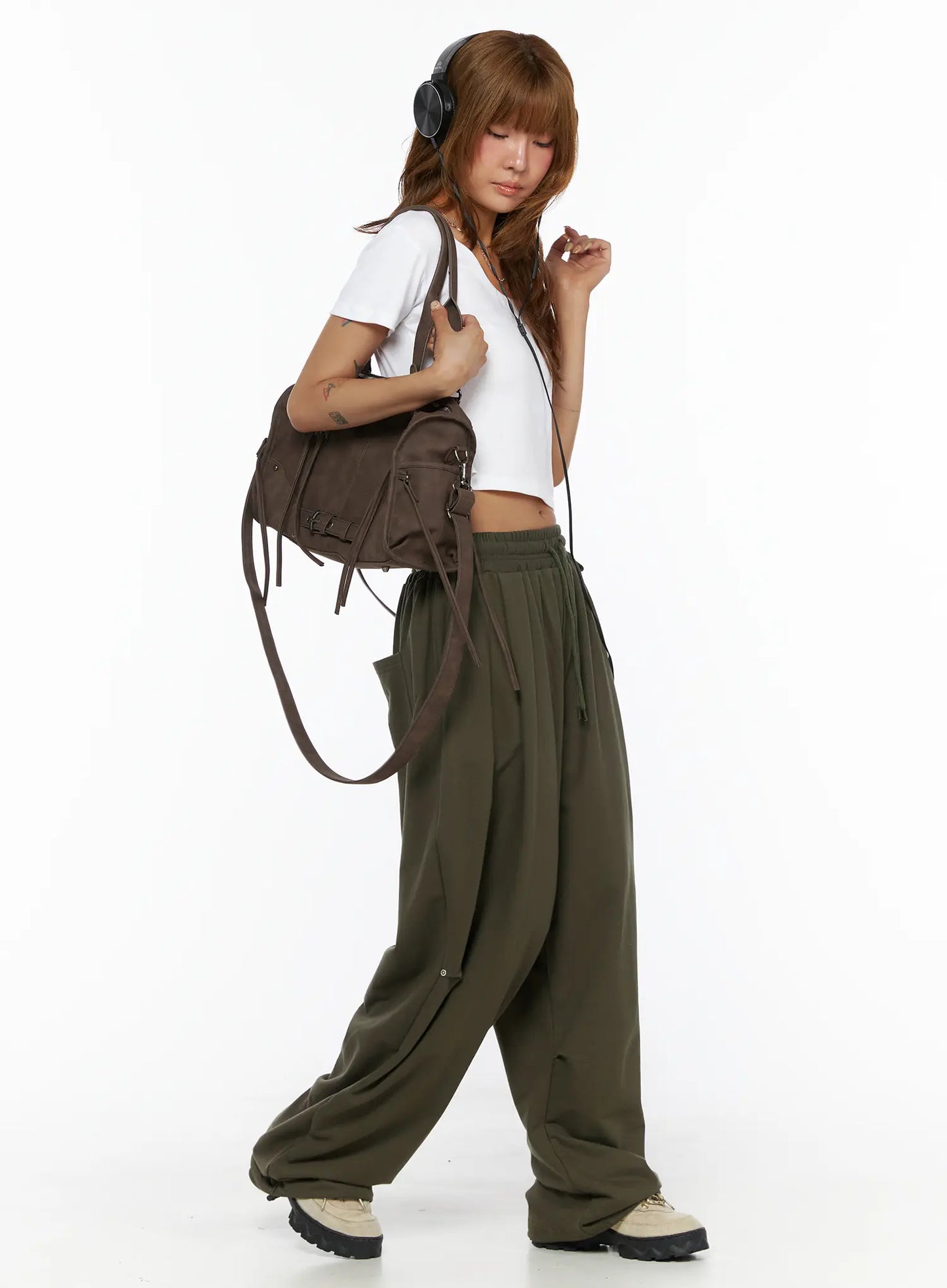 Basic Off-Shoulder Crop Tee CL503