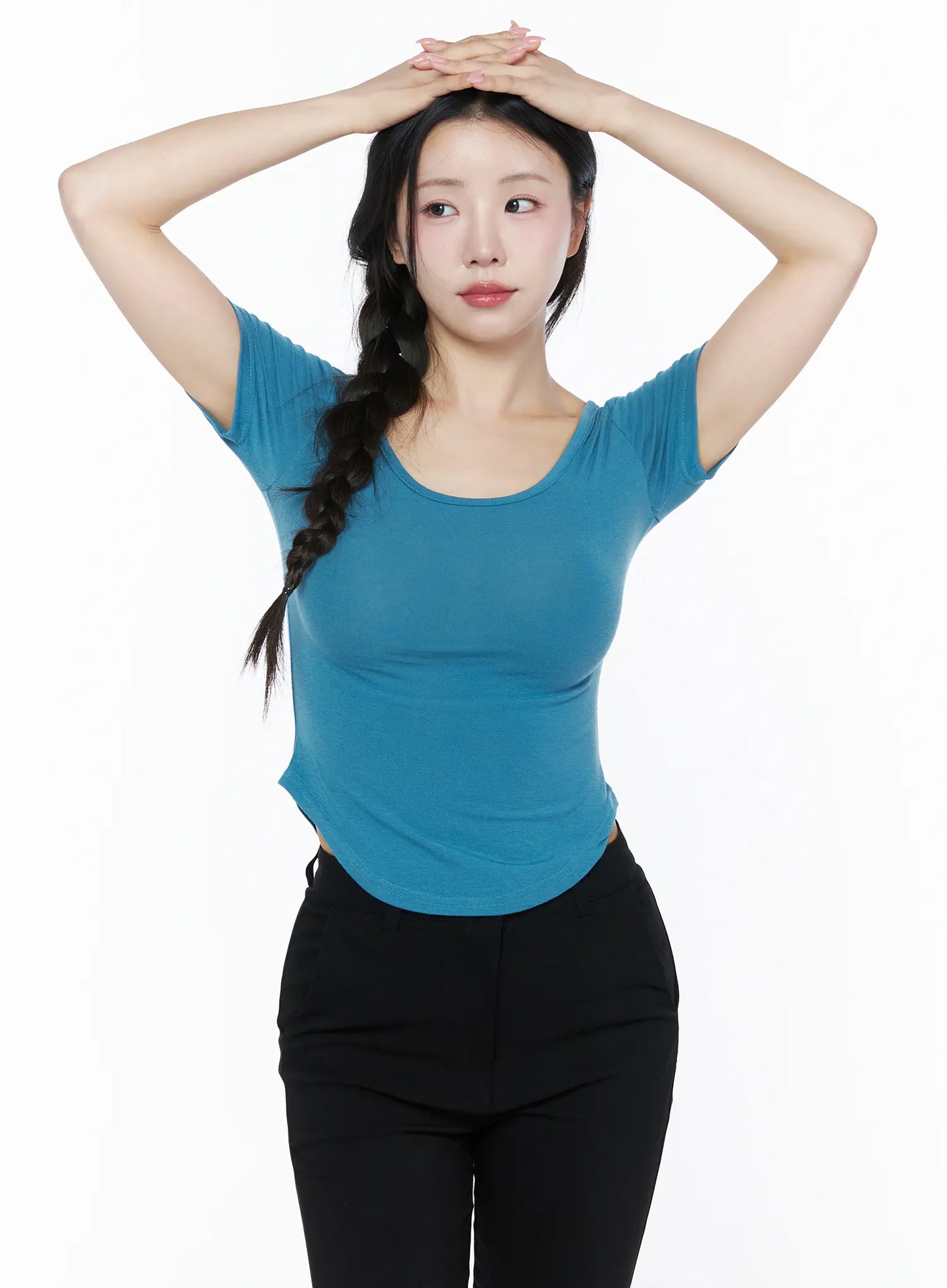 Basic U-Neck Tee IU525