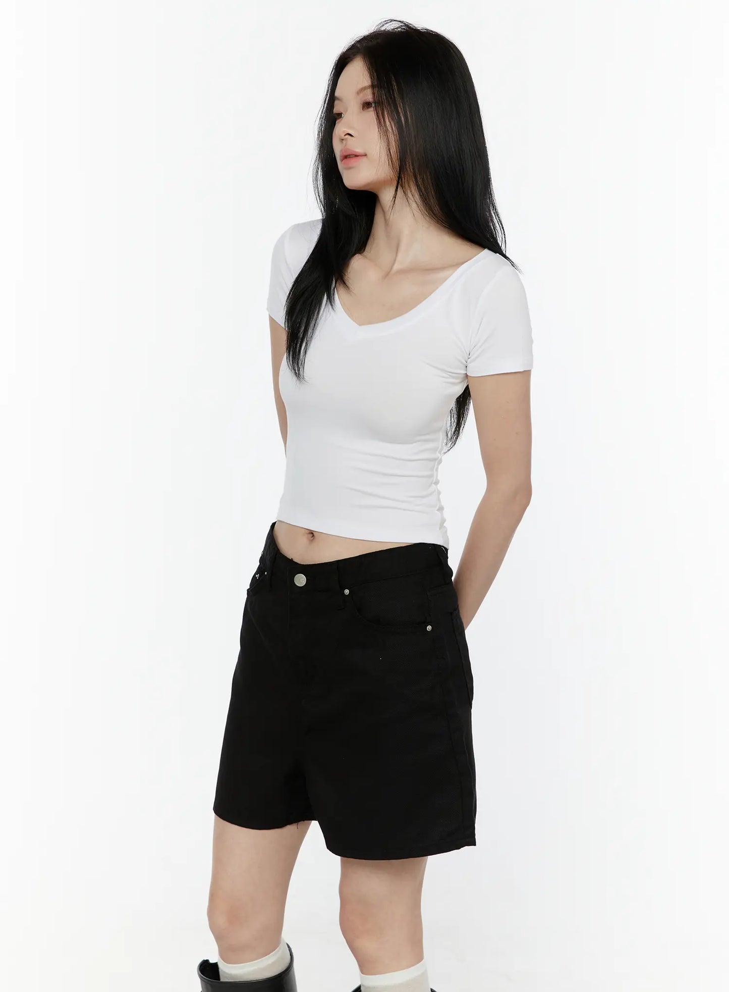 Basic V-Neck Crop Top IL506