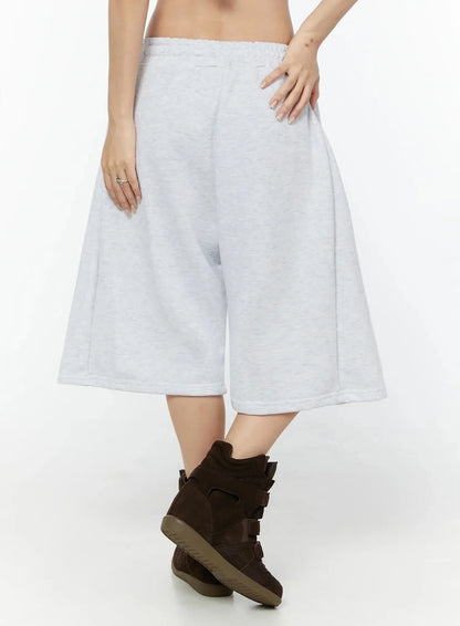 Camo Cross Patch Bermuda Shorts IU524