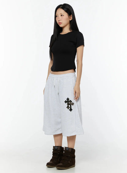 Camo Cross Patch Bermuda Shorts IU524