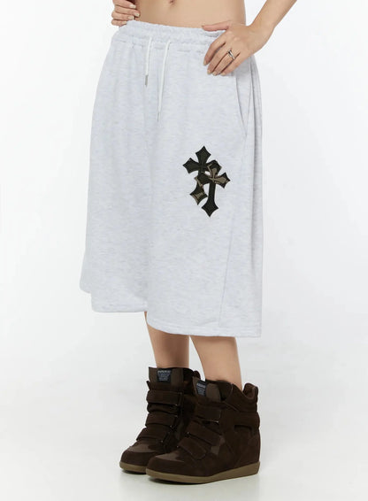 Camo Cross Patch Bermuda Shorts IU524