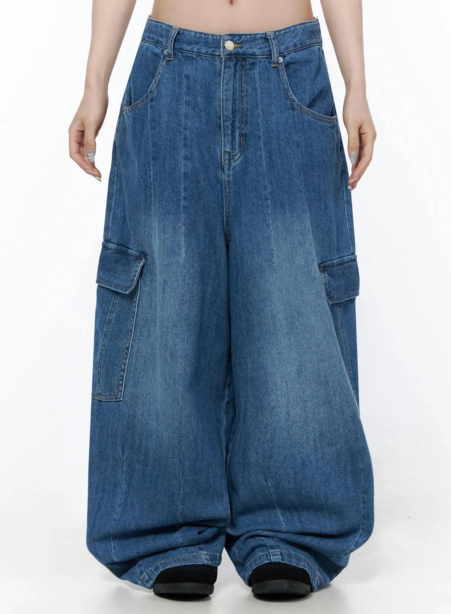 Carla Wide Cargo Jeans IL506