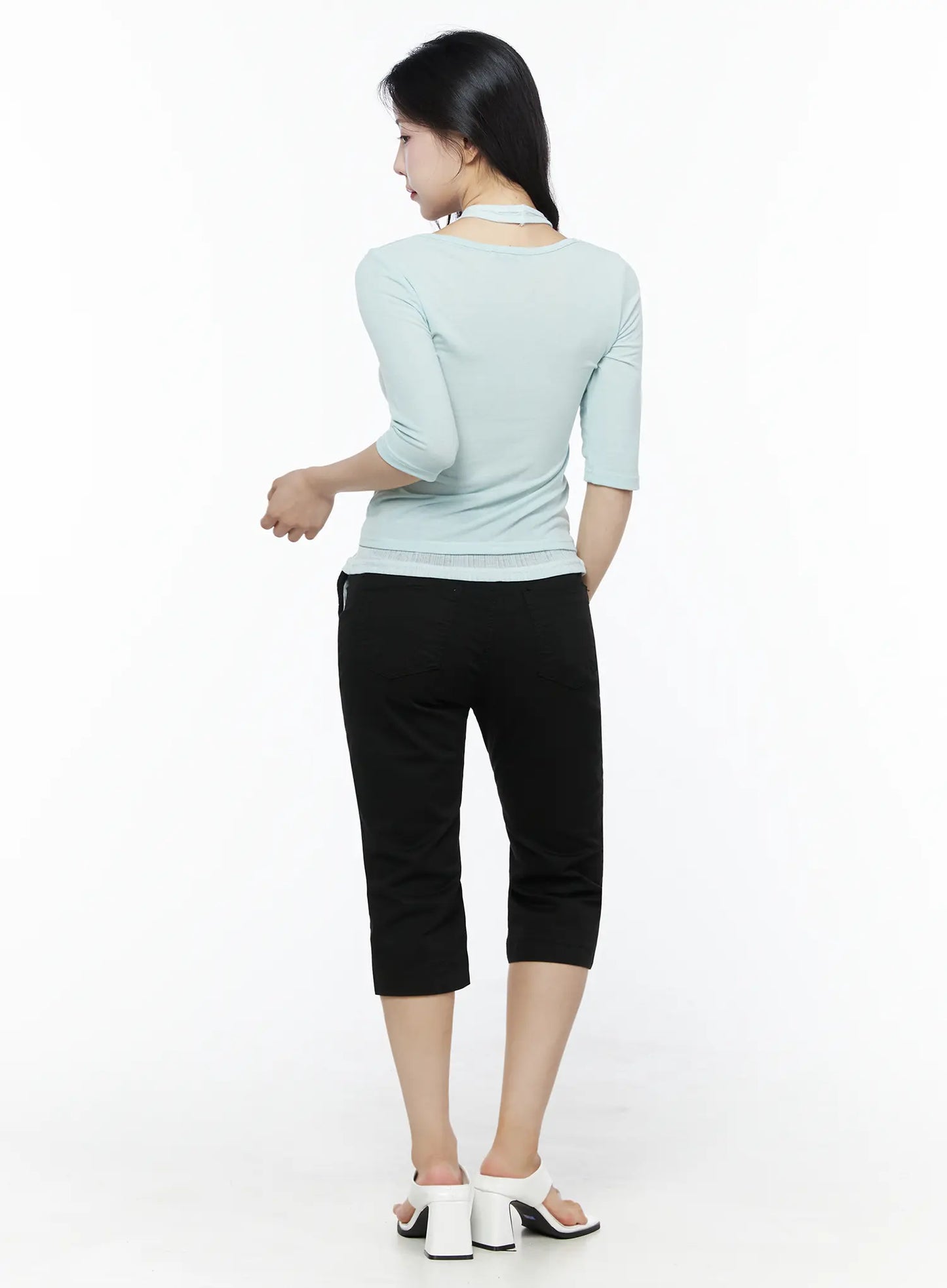 Casual Slim-Fit Capri Pants IU525