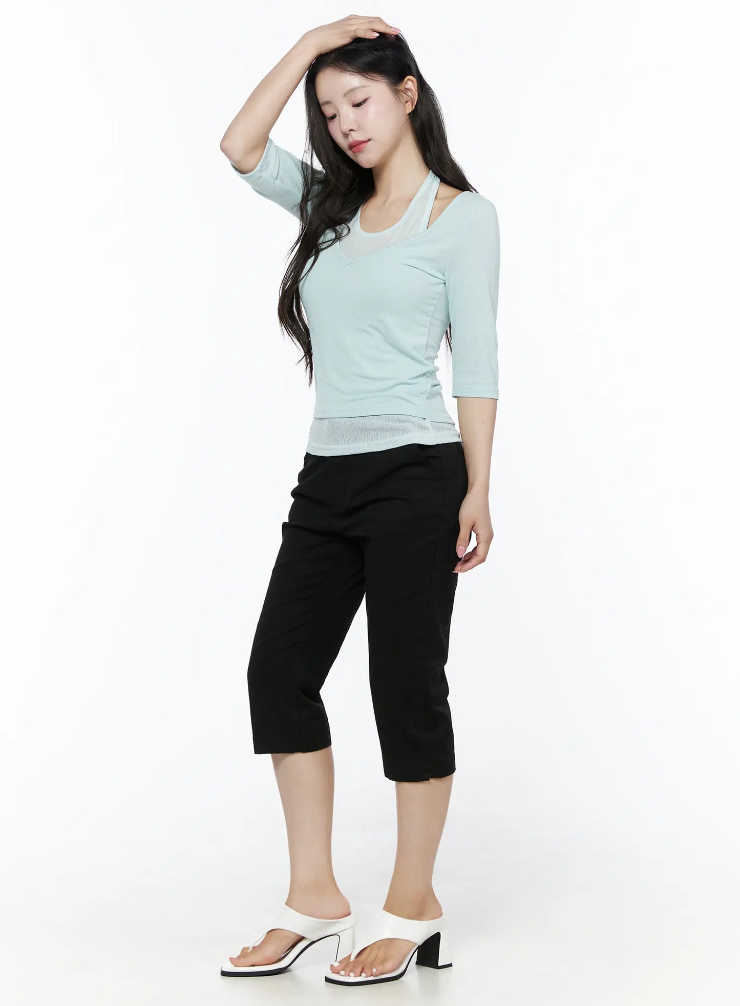 Casual Slim-Fit Capri Pants IU525